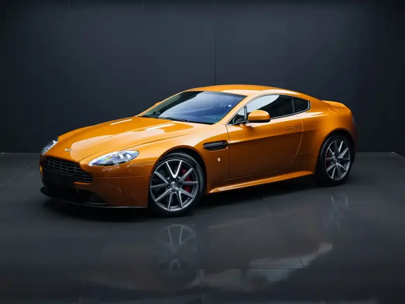 Aston Martin V8 Vantage, 2013