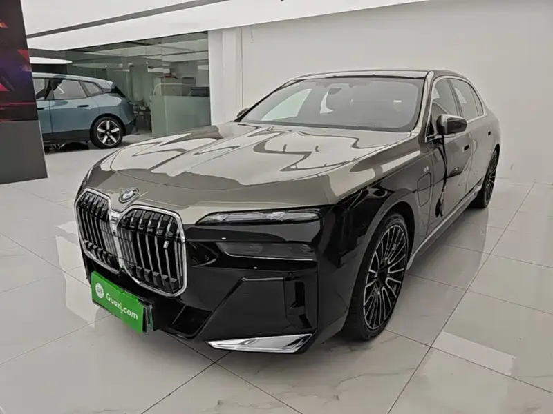 BMW i7, 2024
