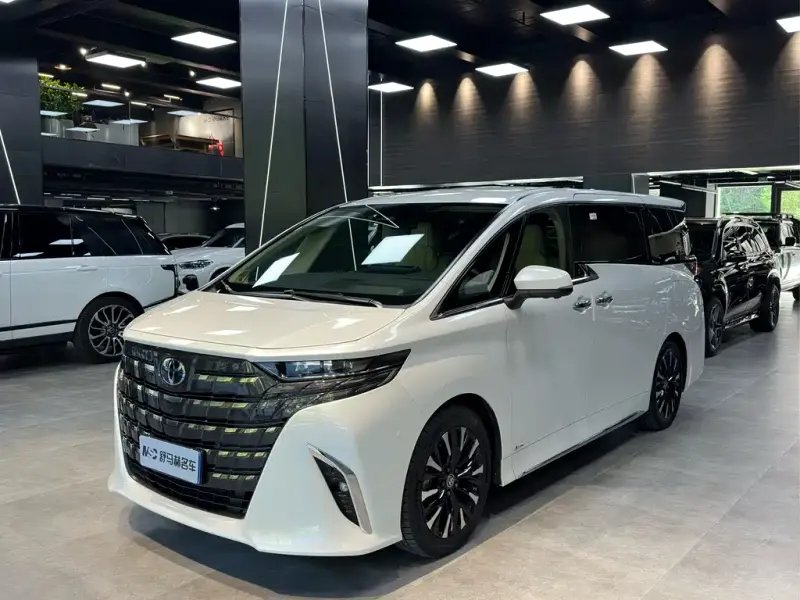 Toyota Alphard, 2024