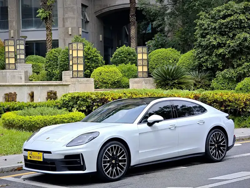 Porsche Panamera, 2025