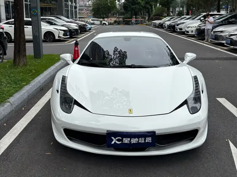 Ferrari 458, 2013