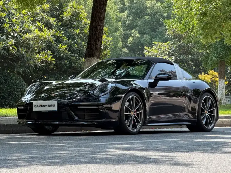Porsche 911, 2021