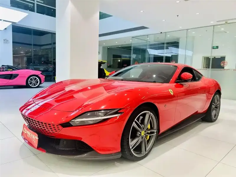 Ferrari Roma, 2021