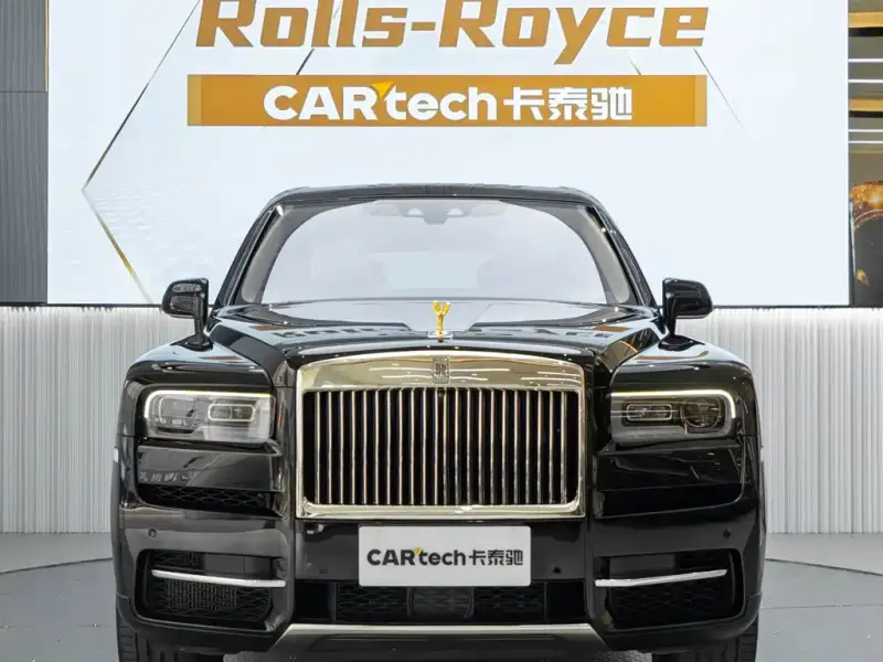 Rolls-Royce Cullinan, 2020