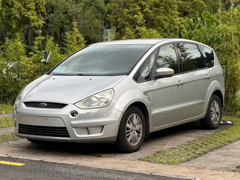 Ford Max, 2008