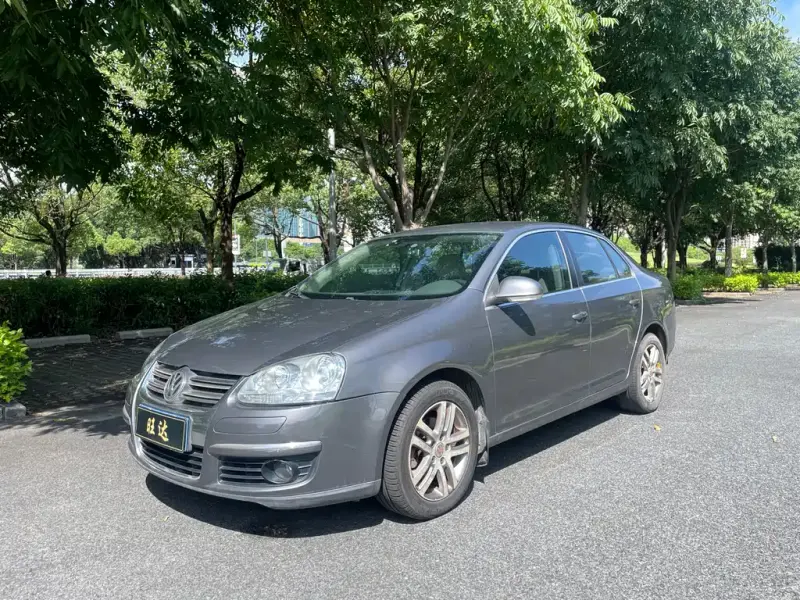 Volkswagen Sagitar, 2010