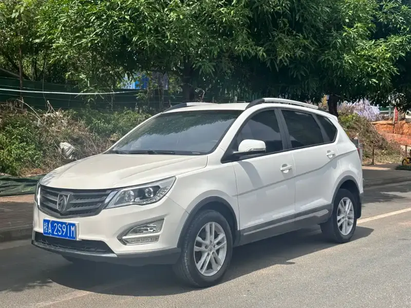 Baojun 560, 2016
