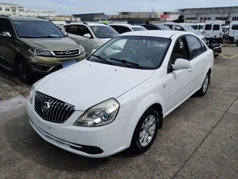 Buick Excelle, 2015