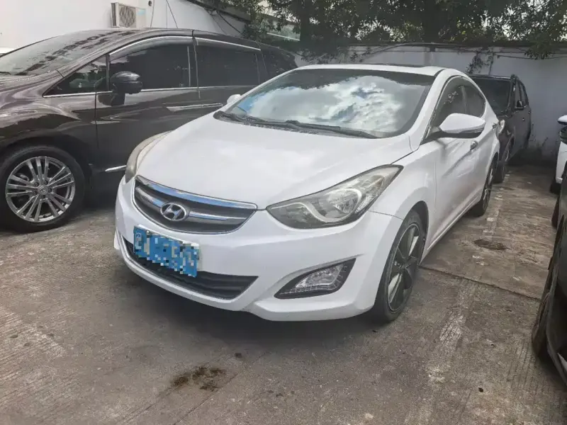 Hyundai Elantra Langdong, 2016
