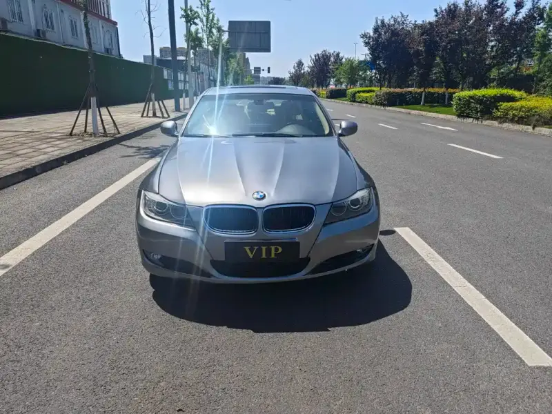 BMW 3 Series (Import), 2010