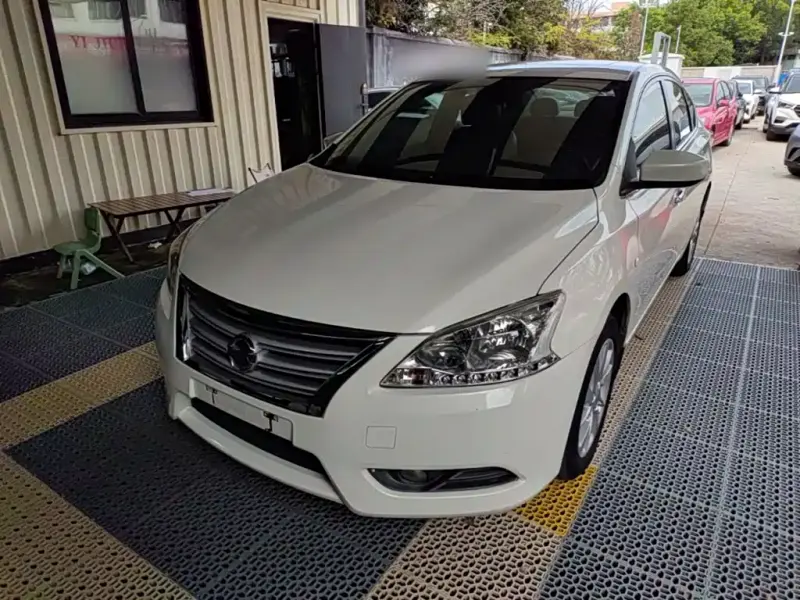 Nissan Sylphy, 2015
