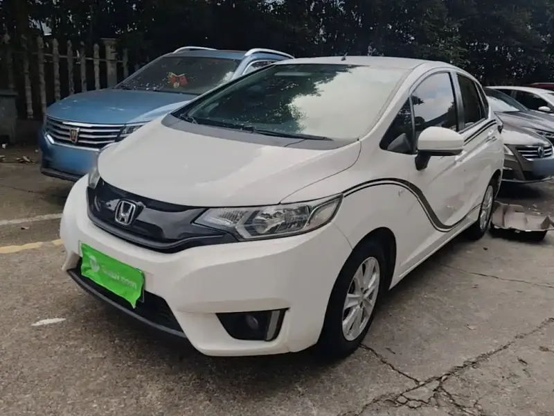 Honda Fit, 2015