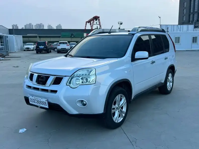 Nissan X-Trail, 2012
