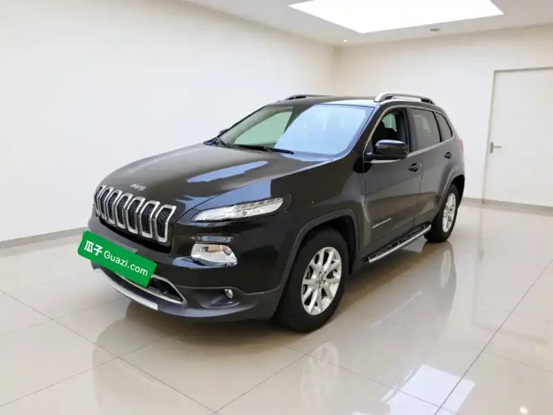 Jeep Cherokee, 2016