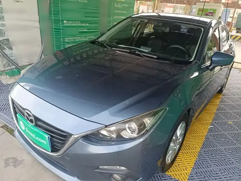 Mazda 3 Axela, 2016