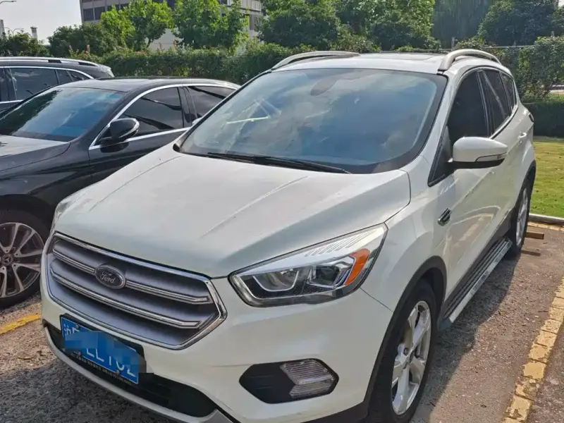 Ford Kuga, 2019