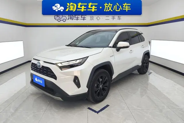 Toyota RAV4, 2023