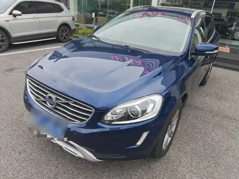 Volvo XC60, 2015