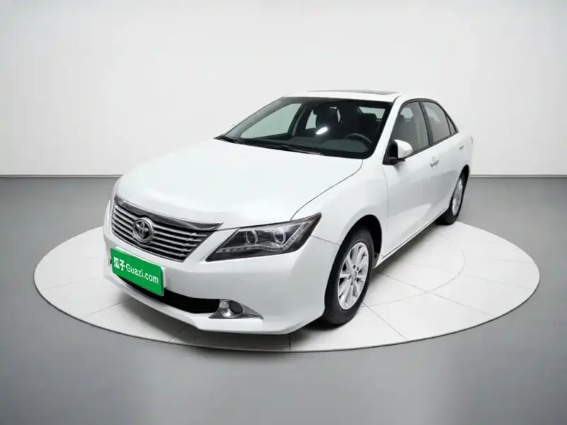 Toyota Camry, 2014