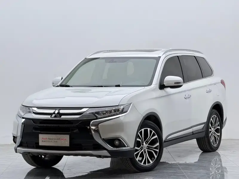 Mitsubishi Outlander, 2017