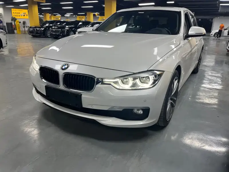 BMW 3 Series, 2016