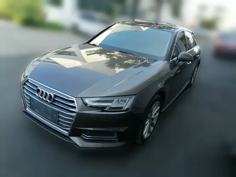 Audi A4L, 2017