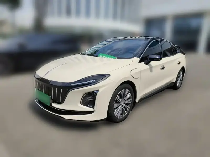Hongqi E-QM5, 2022