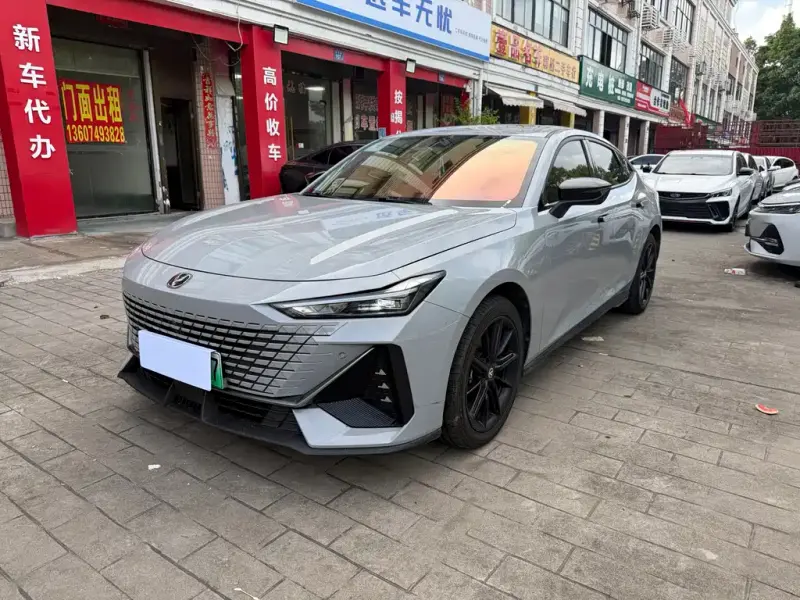 Changan UNI-V iDD, 2023