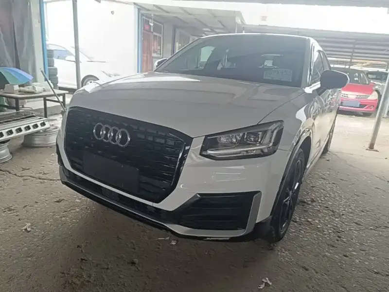 Audi Q2L, 2020
