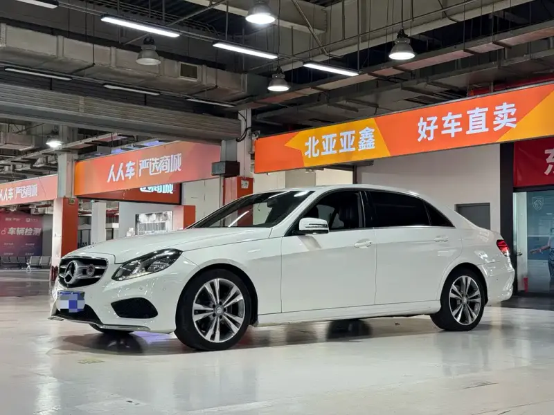 Mercedes-Benz E-Class, 2015
