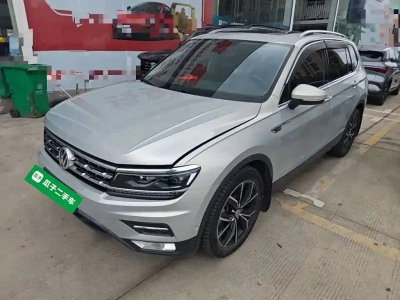 Volkswagen Tiguan L, 2018
