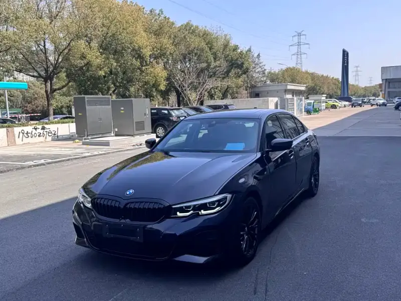 BMW 3 Series, 2021