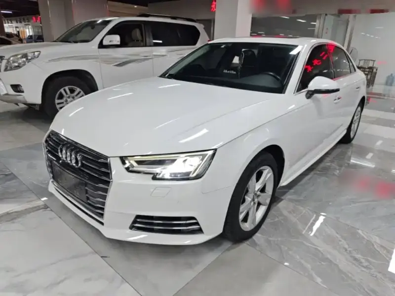 Audi A4L, 2018