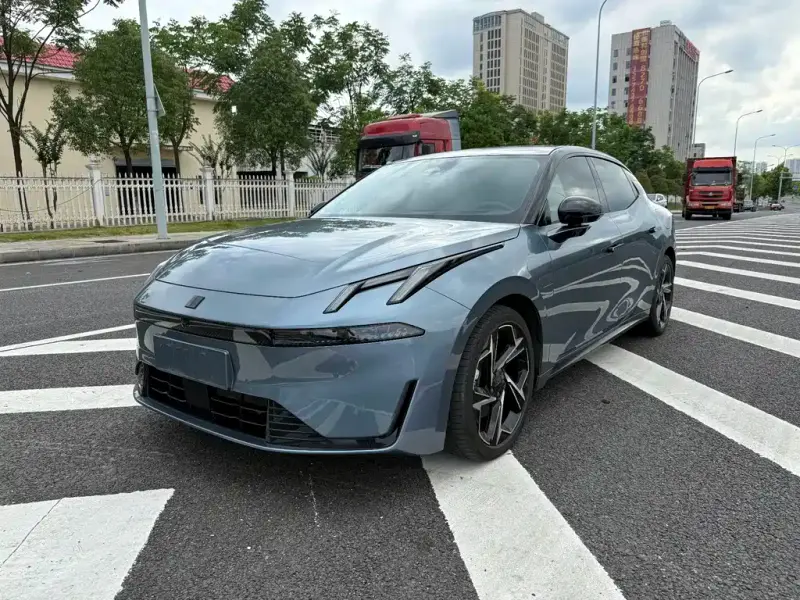 Lynk & Co 07 EM-P, 2024