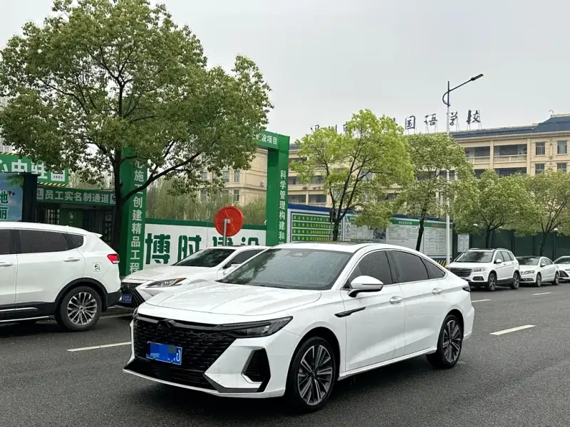 Chery Arrizo 8, 2025