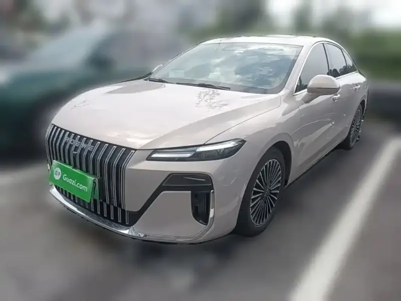 Roewe M7 DMH, 2025