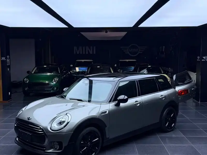 MINI Clubman, 2016