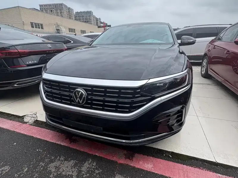 Volkswagen Passat, 2023