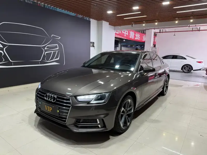 Audi A4L, 2019