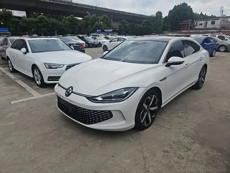 Volkswagen Lamando, 2022