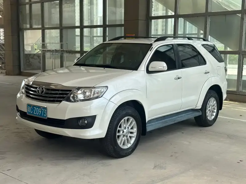 Toyota Fortuner, 2017