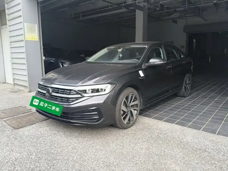 Volkswagen Sagitar, 2023