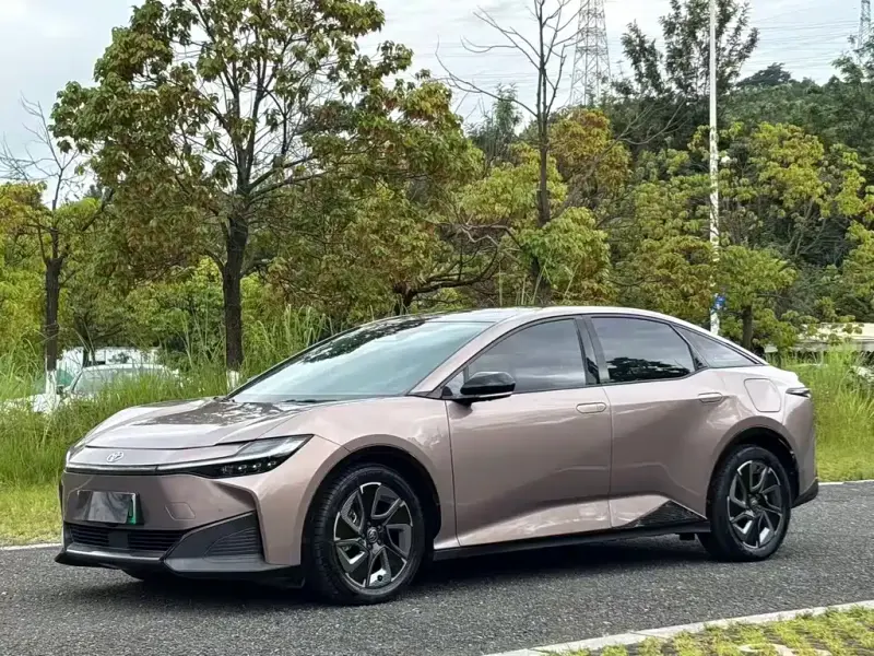 Toyota bZ3, 2023