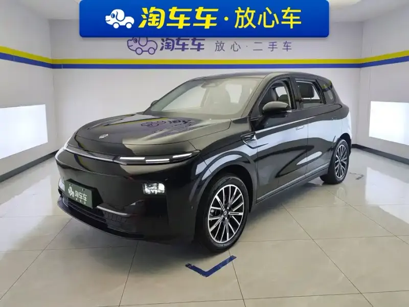 Leapmotor B10, 2025