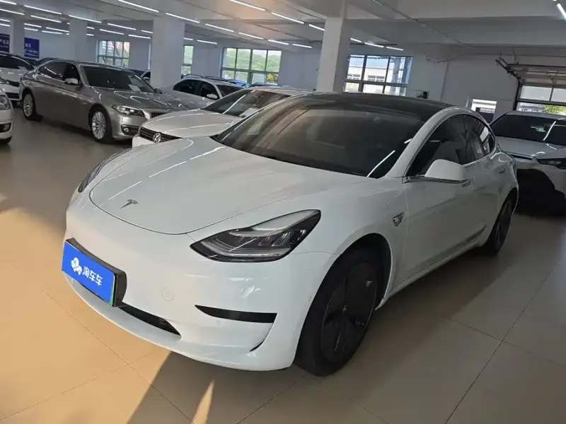 Tesla Model 3, 2020