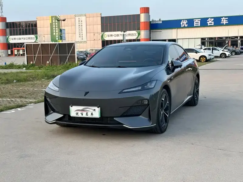 Deepal SL03, 2025