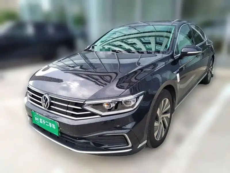 Volkswagen PHEV, 2022