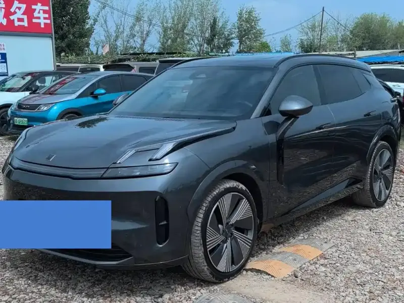 Lynk & Co 08 EM-P, 2024