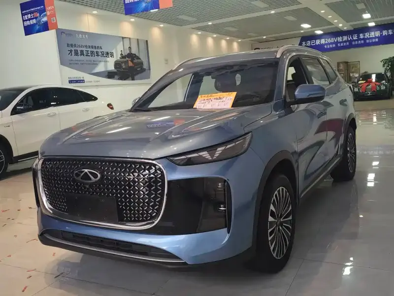 Chery Tiggo 8 PLUS C-DM, 2025