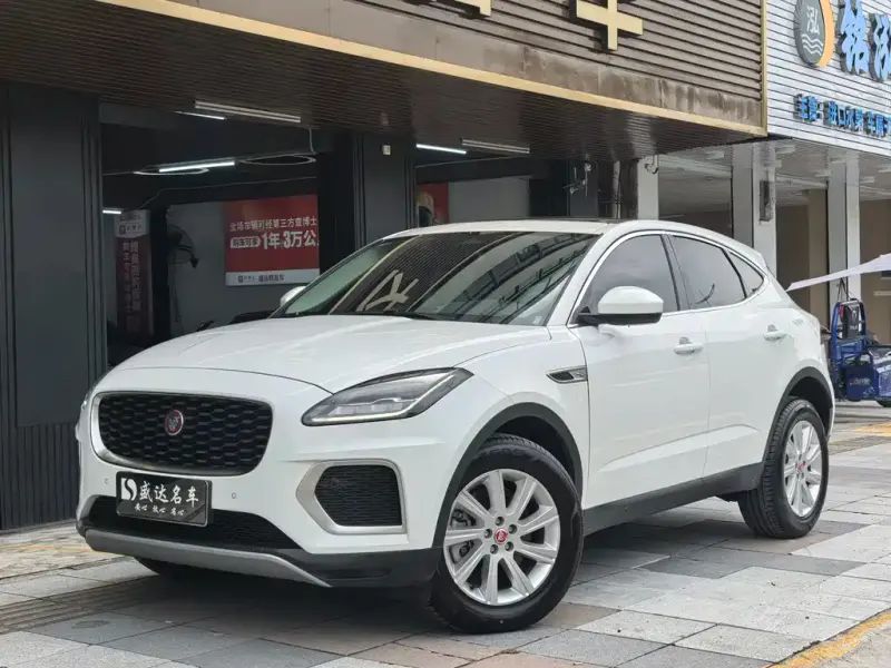 Jaguar E-PACE, 2024